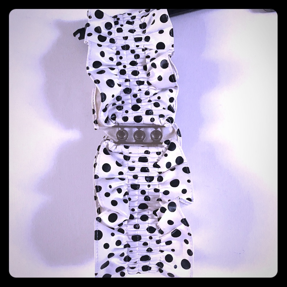 Polka dot belt